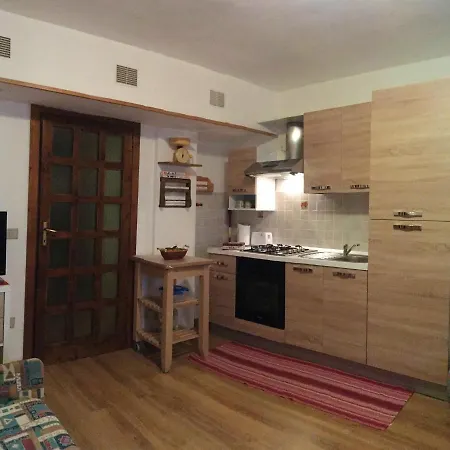 Mountain View With Garden, Apartment