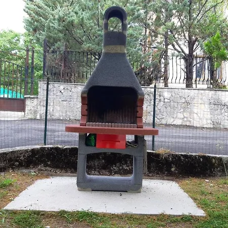 Mountain View With Garden, Appartement *