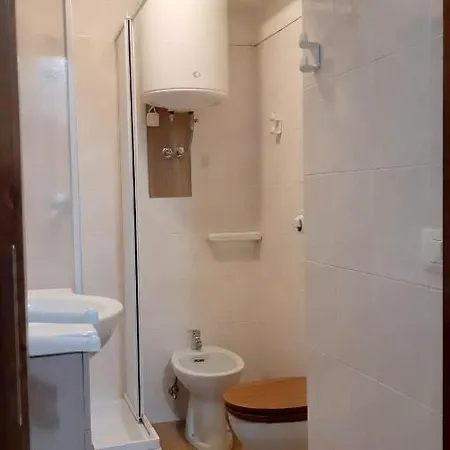 Mountain View With Garden, Lägenhet